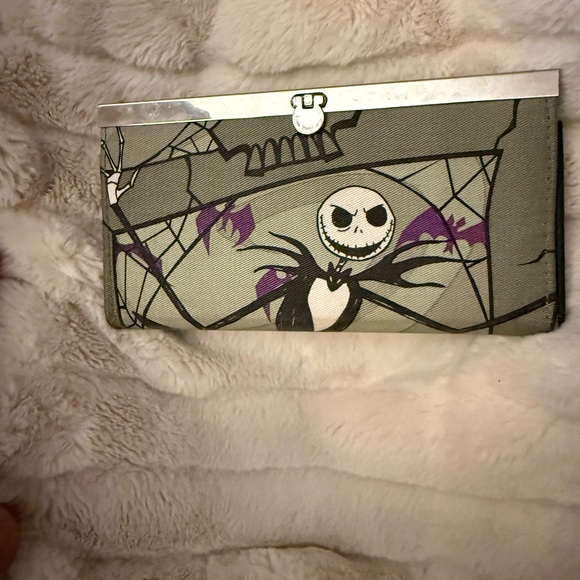 Hot Topic Disney Y2K Jack Skellington “ The Night Before Christmas”, Wallet - Picture 3 of 14